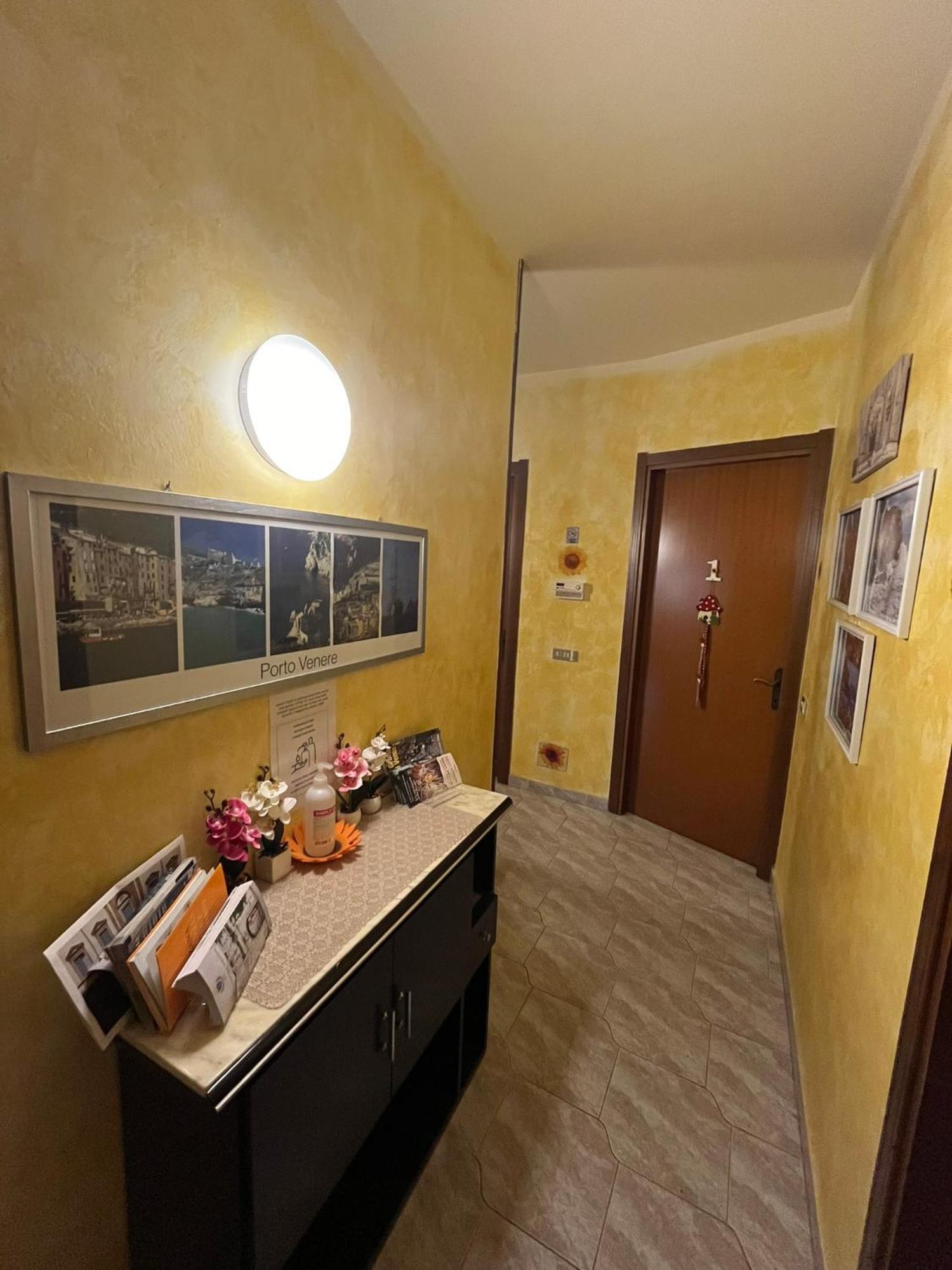 B&B Il Girasole Ortonovo Exteriér fotografie